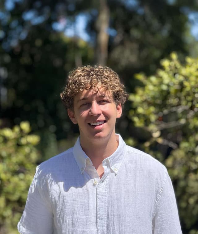 Image of Nicolas Ray